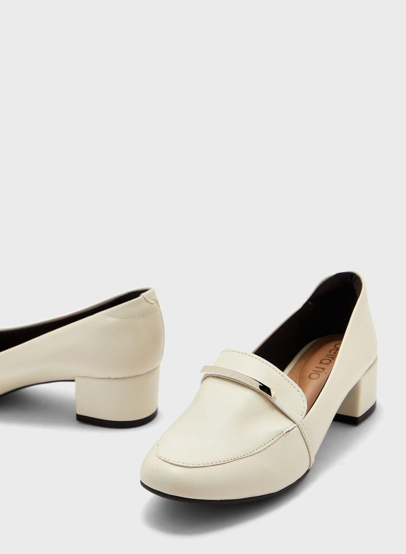 Octavia Close Toe Moccasins