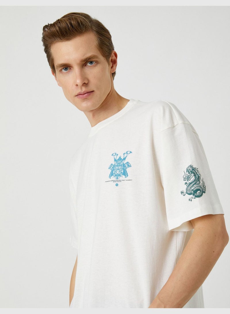 Oversized T-Shirt Far East Back Printed Crew Neck Short Sleeve