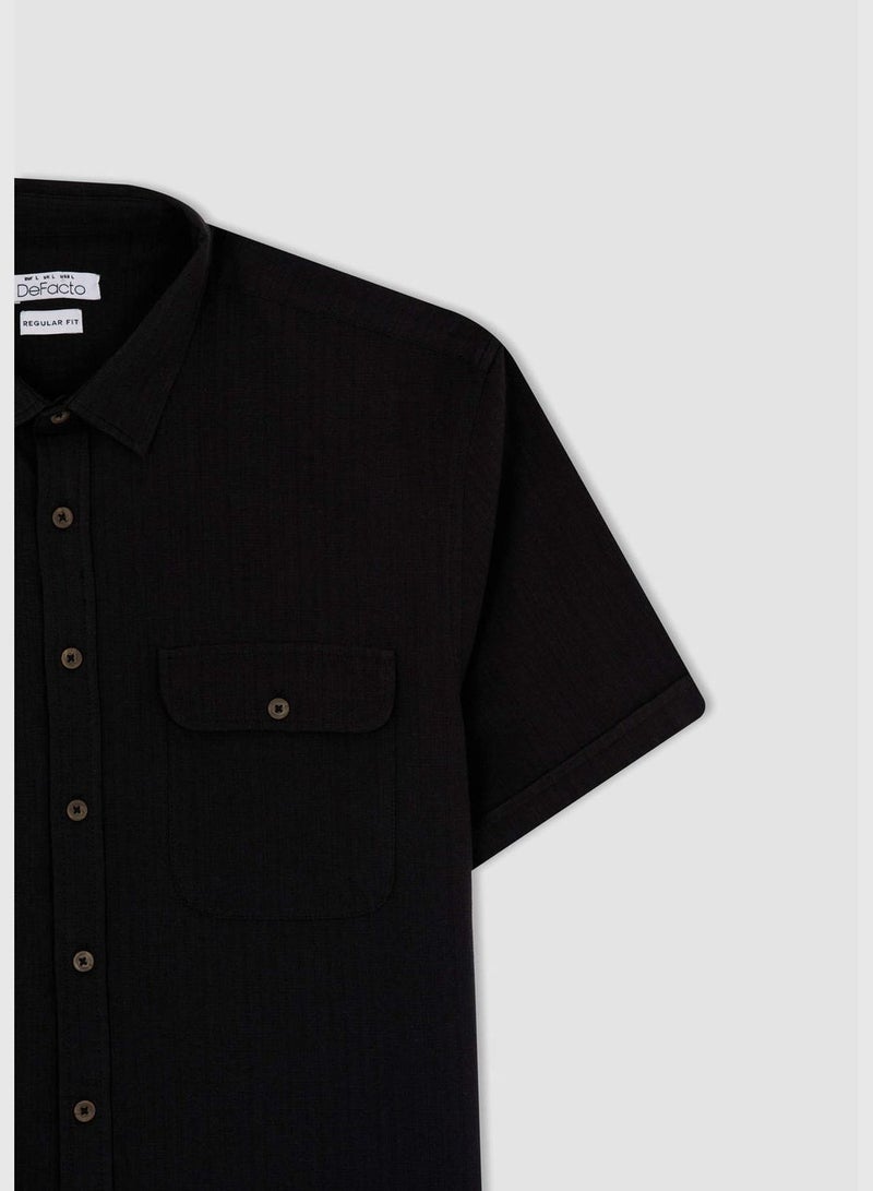 Man Polo Neck Woven Short Sleeve Shirt