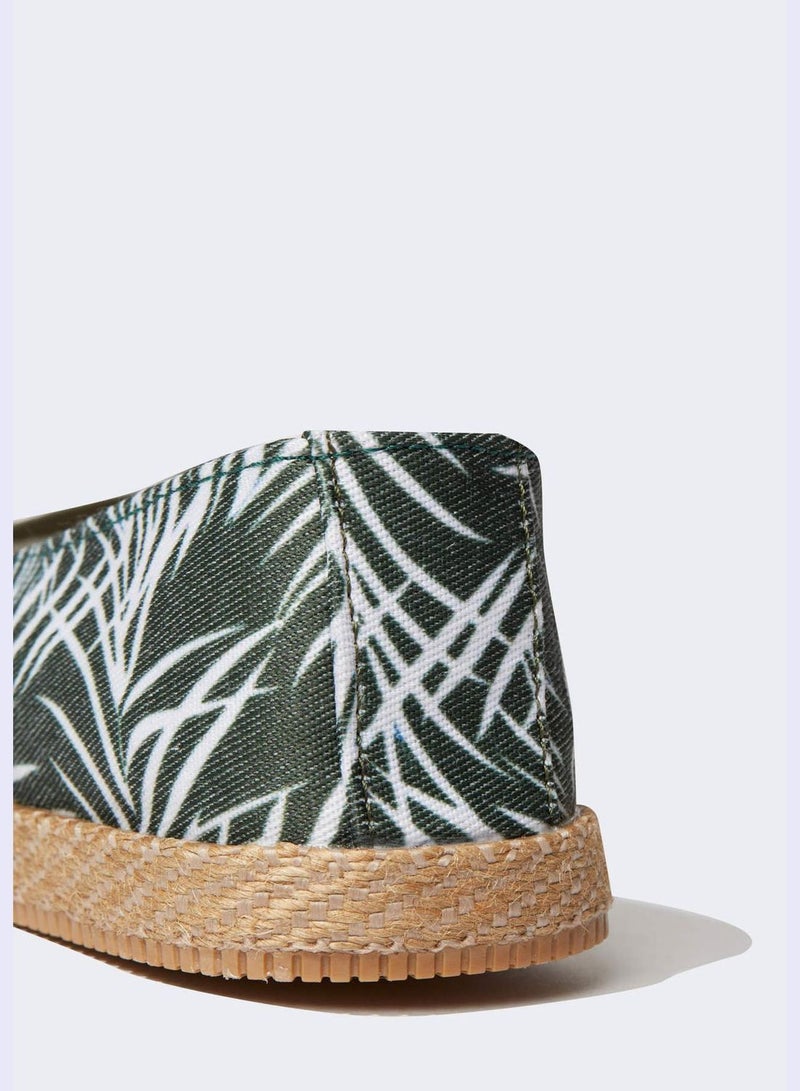 Flat Sole Palm Print Espadrilles