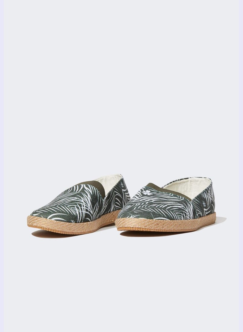 Flat Sole Palm Print Espadrilles