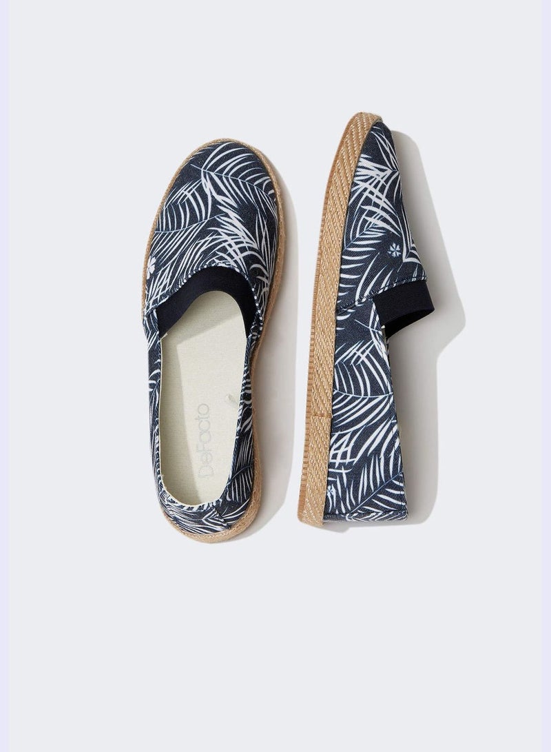 Flat Sole Palm Print Espadrilles