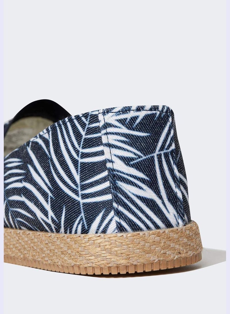 Flat Sole Palm Print Espadrilles