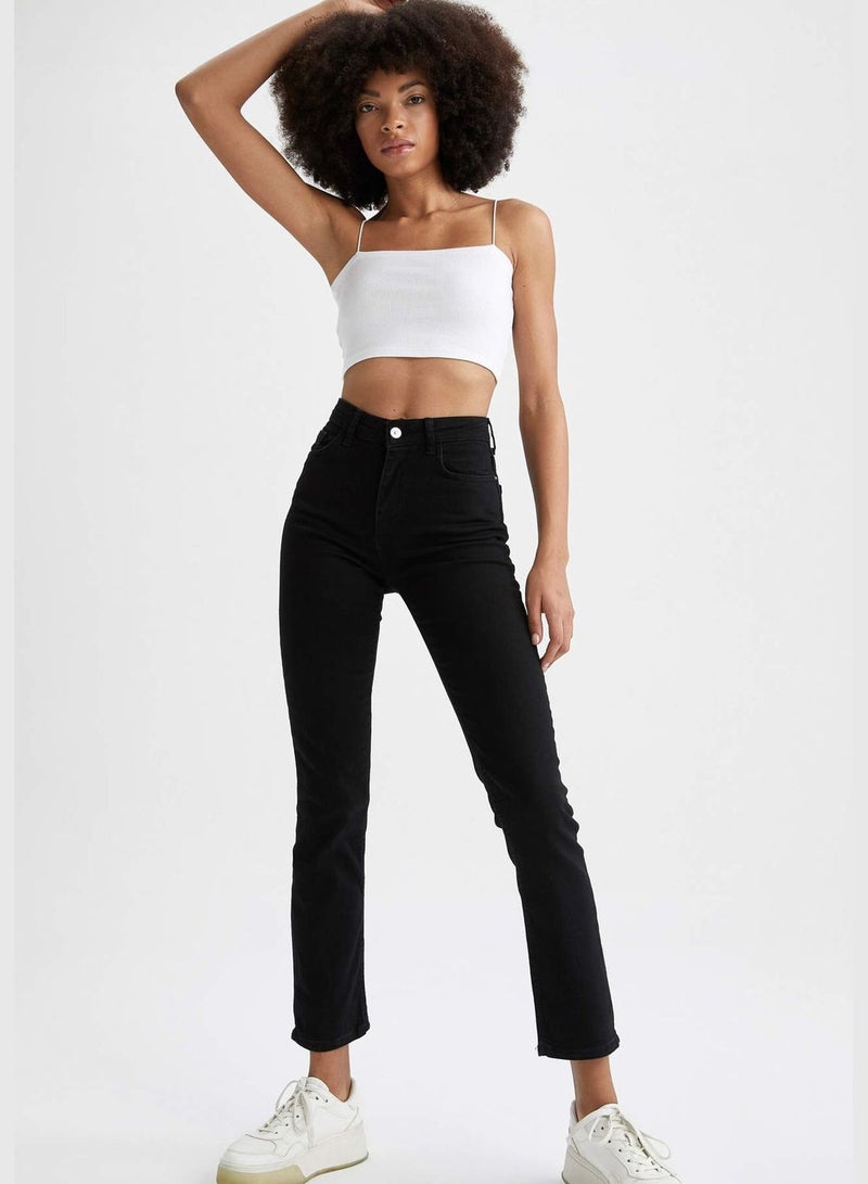 Straight Fit Ankle Jeans