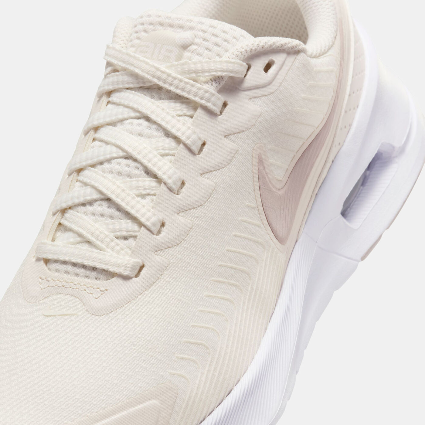 Women's Air Max Nuaxis Shoes