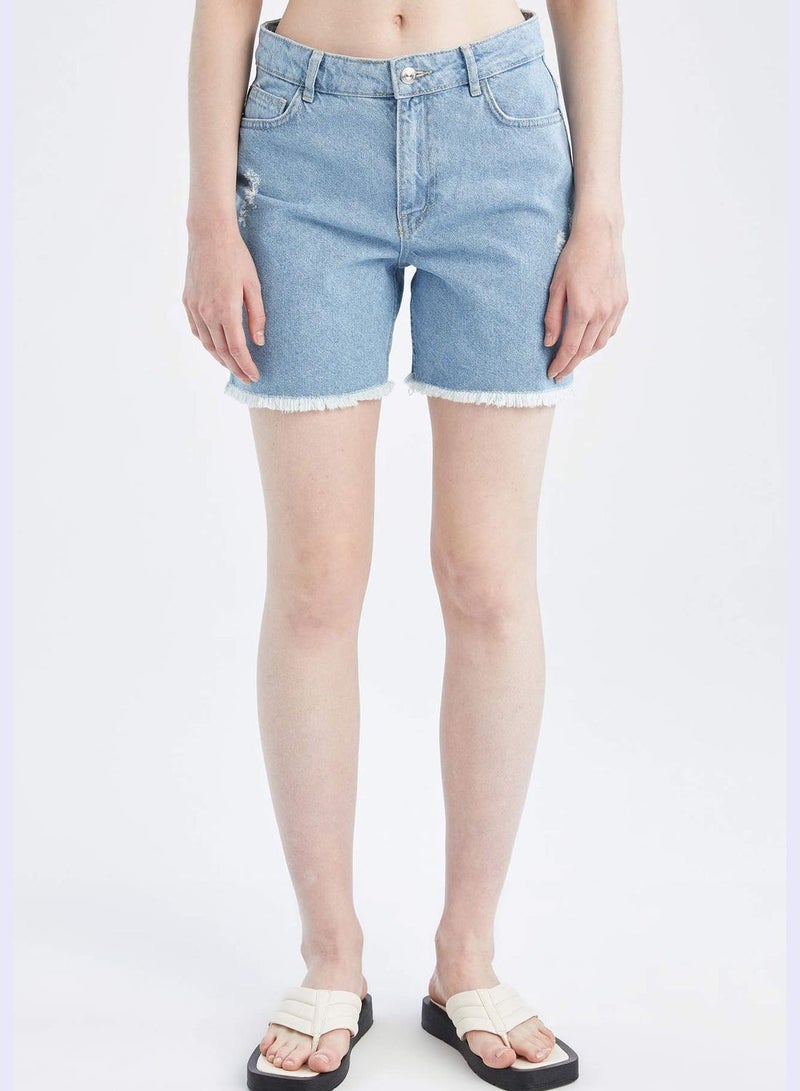 Boyfriend Fit Mini Denim Shorts