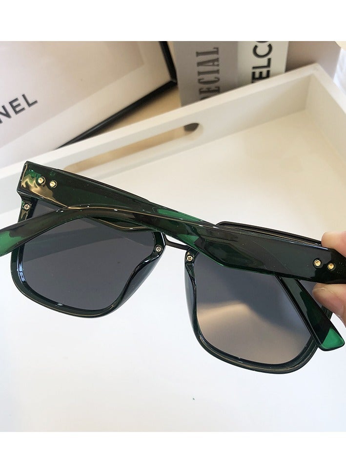 Large square frame flat sunglasses