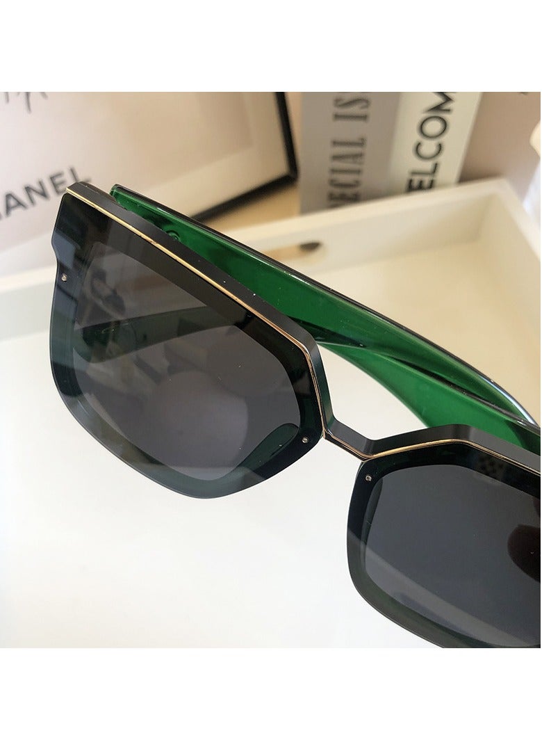 Large square frame flat sunglasses