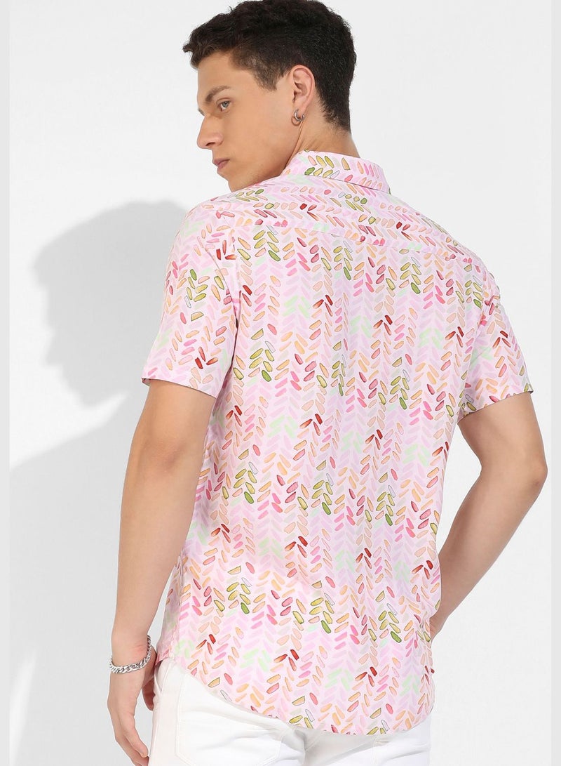 Printed Spread Collar Short Sleeve Shirt