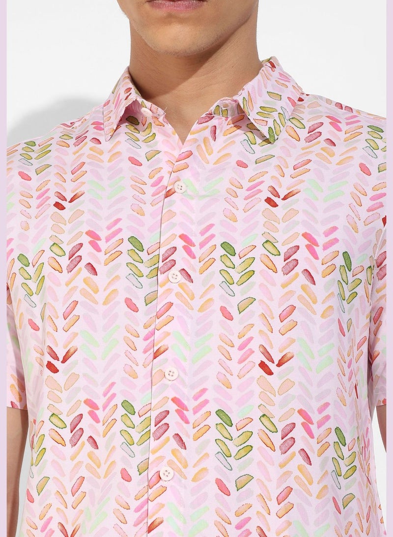 Printed Spread Collar Short Sleeve Shirt