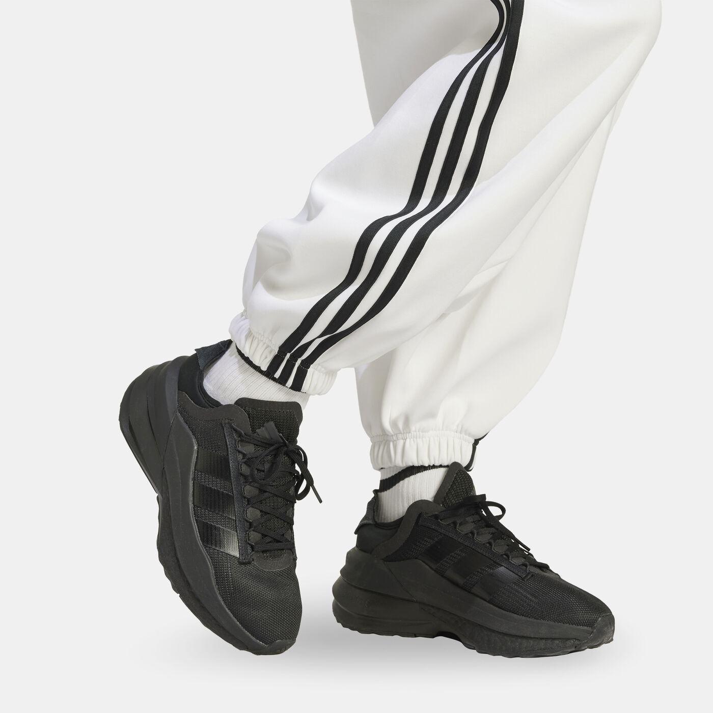 Women's Future Icons 3-Stripes Parachute Pants