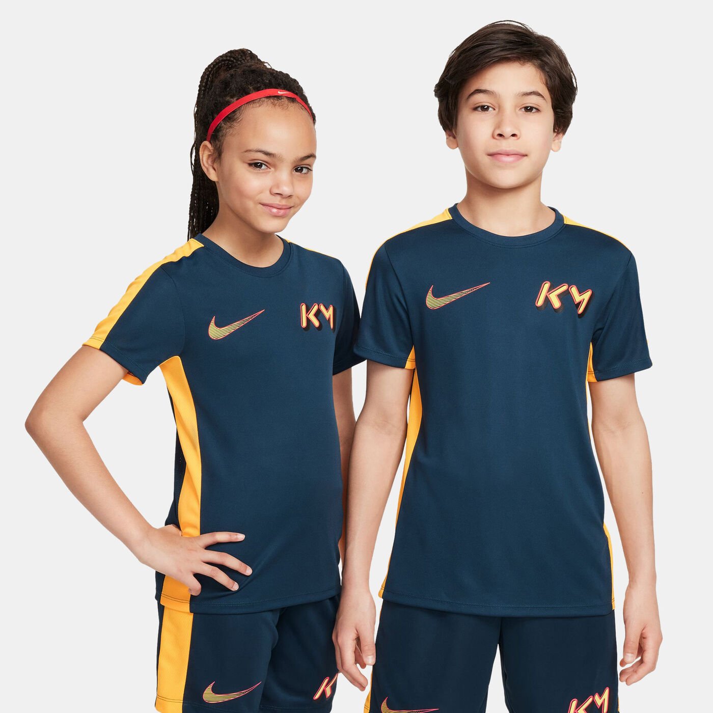 Kids' Kylian Mbappé Dri-FIT Academy23 Football Top (Older Kids)