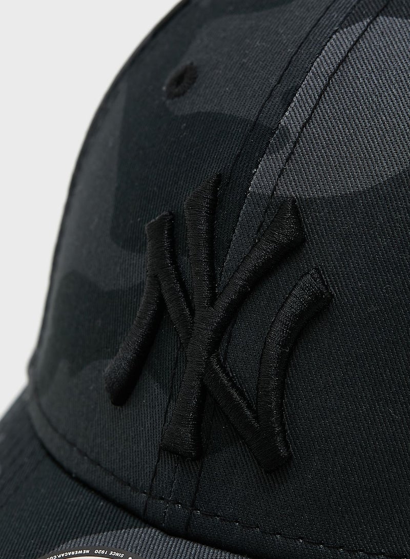 Youth 9Forty New York Yankees Essential Cap