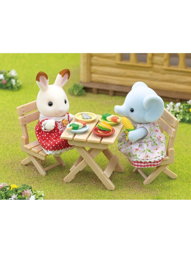 Sylvanian Families BBQ Picnic Set Elephant Girl