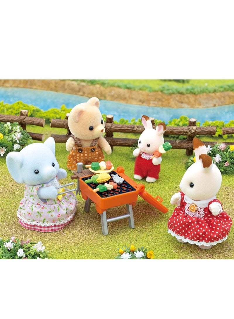 Sylvanian Families BBQ Picnic Set Elephant Girl