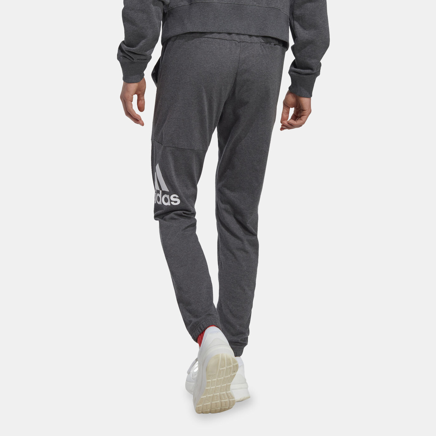 Men's Essentials Badge of Sport Tapered Joggers