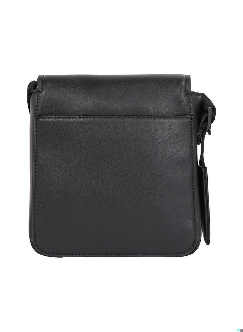 Men's Minimal Focus Cube Crossover Bag - Polyester, Black