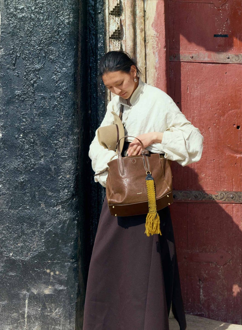 Simple retro small travel bag
