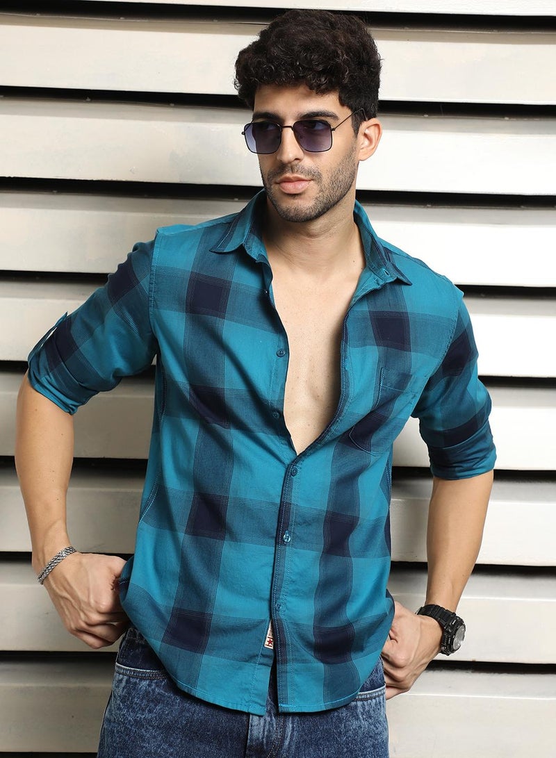 Men Regular Fit Opaque Checked Casual Shirt