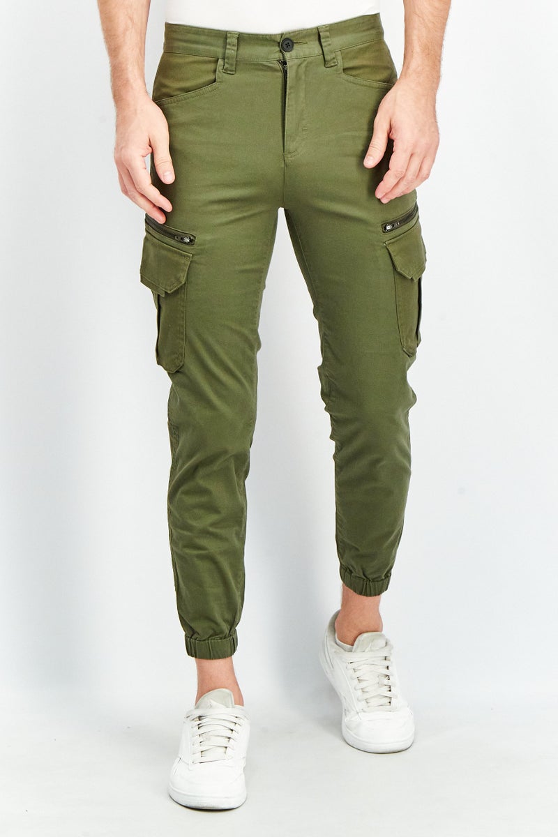 Men Luke Fit Solid Cargo Pants, Military Green