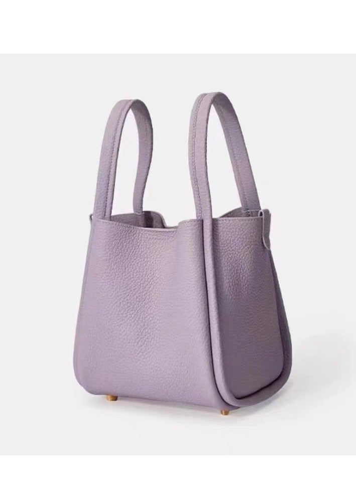 Simple commuter basket crossbody bag