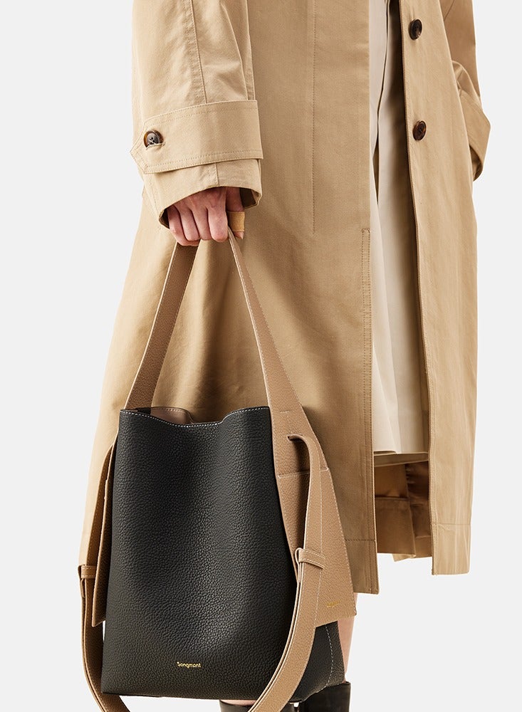 Medium commuter tote bag with hanging ears