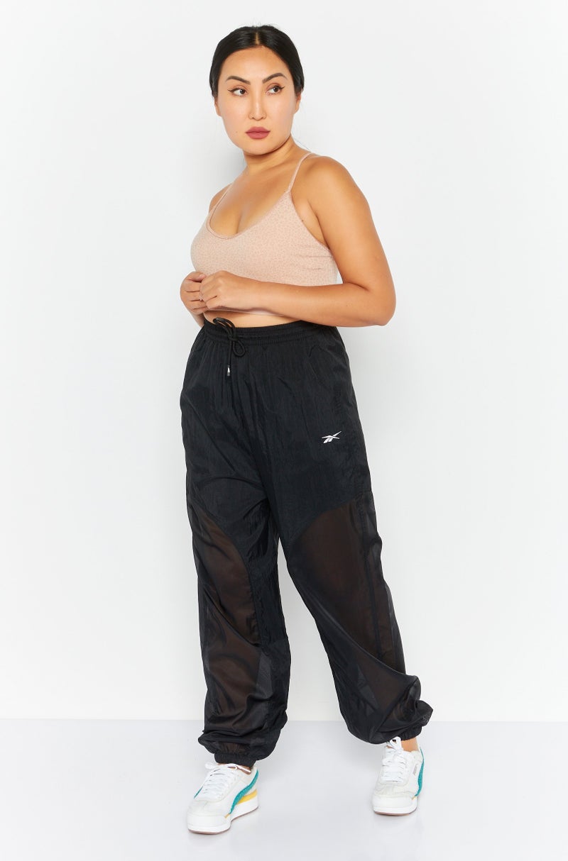 Women Sportswear Fit Outdoor Track Pants, Black