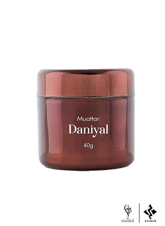 Luxurious Bundle Offer Home Fragrance Gift Set - Daniyal 300ml Air Freshener & 40gm Bakhoor