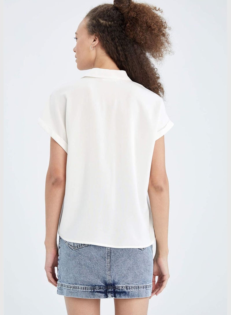 Short Sleeved Regular Fit Shirt Neck Top