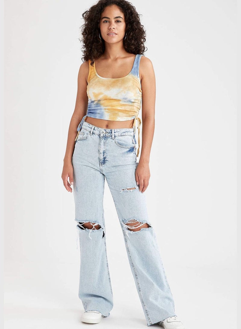 Batik Tie Waist Detailed Strappy Crop Athlete