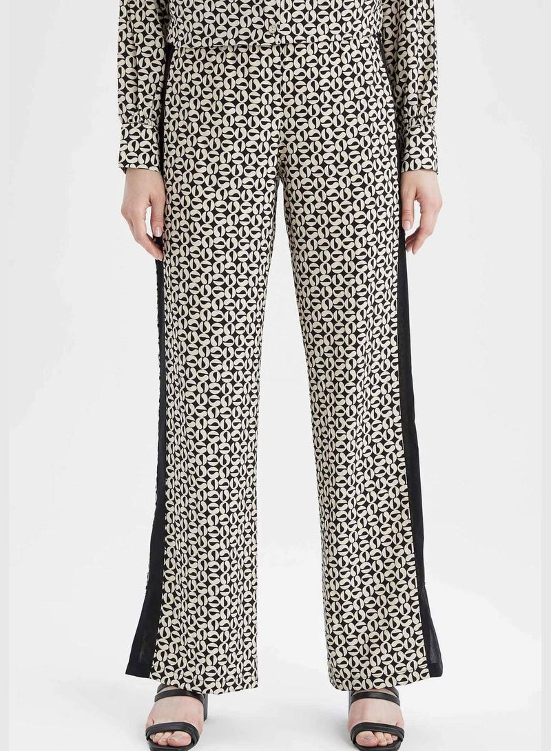 Woman Woven Trousers