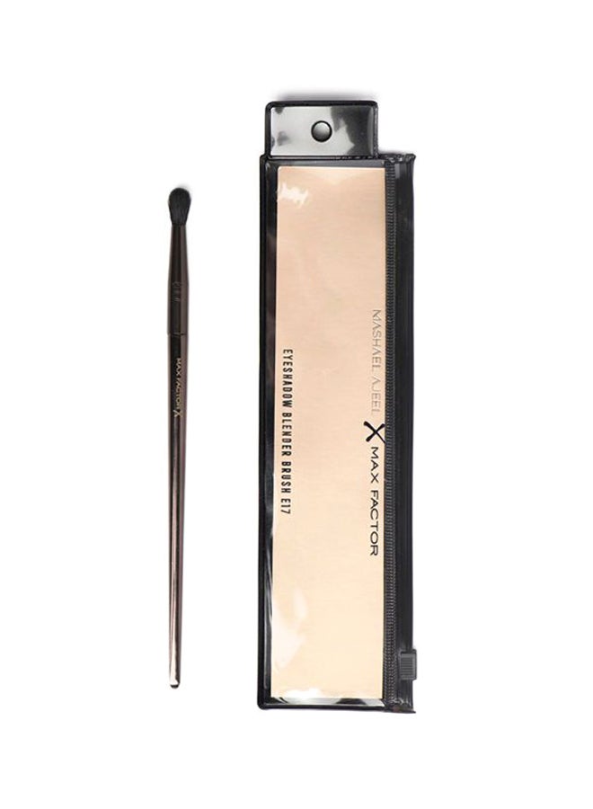 Pro Blender Eyeshadow Brush E17