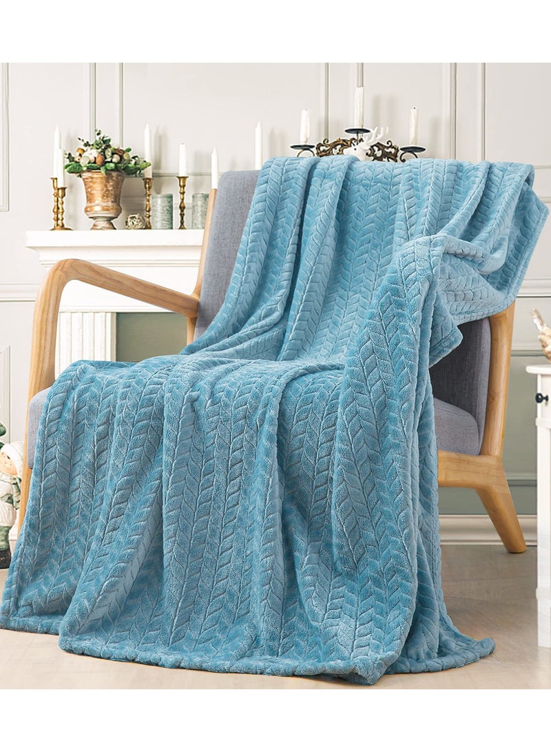 Super Soft Fleece Throw Blanket, Cozy Flannel Blanket for Adults, Lightweight Washable Plush Blanket for Couch, Sofa, Bed, Office - All Season Warm Throw (50