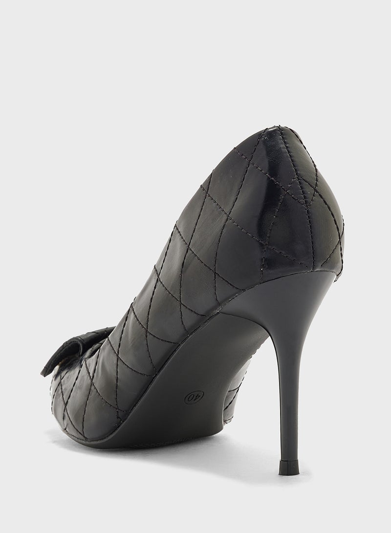 Weave Detail Pointy Pump
