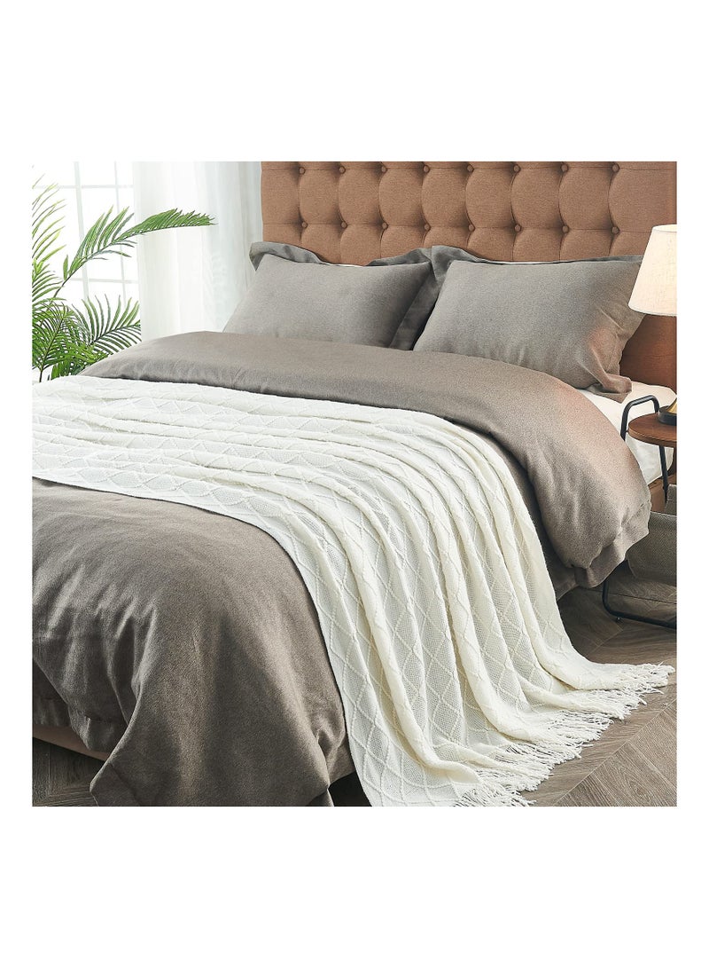 Cozy Off-White Knitted Throw Blanket with Tassels, Lightweight Decorative Blanket for Couch and Bed, Farmhouse Style Woven Blanket for Men and Women (127CM x 180CM)