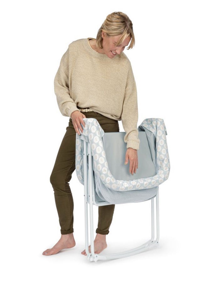 Snooze And Stow Rocking Portable Folding Bassinet - Sheppy -  0 Months+