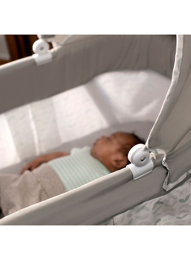 Ity by Ingenuity Snuggity Snug Soothing Vibrations Bassinet – Portable with Wheels, Cozy & Calming for Newborns, Nimbu