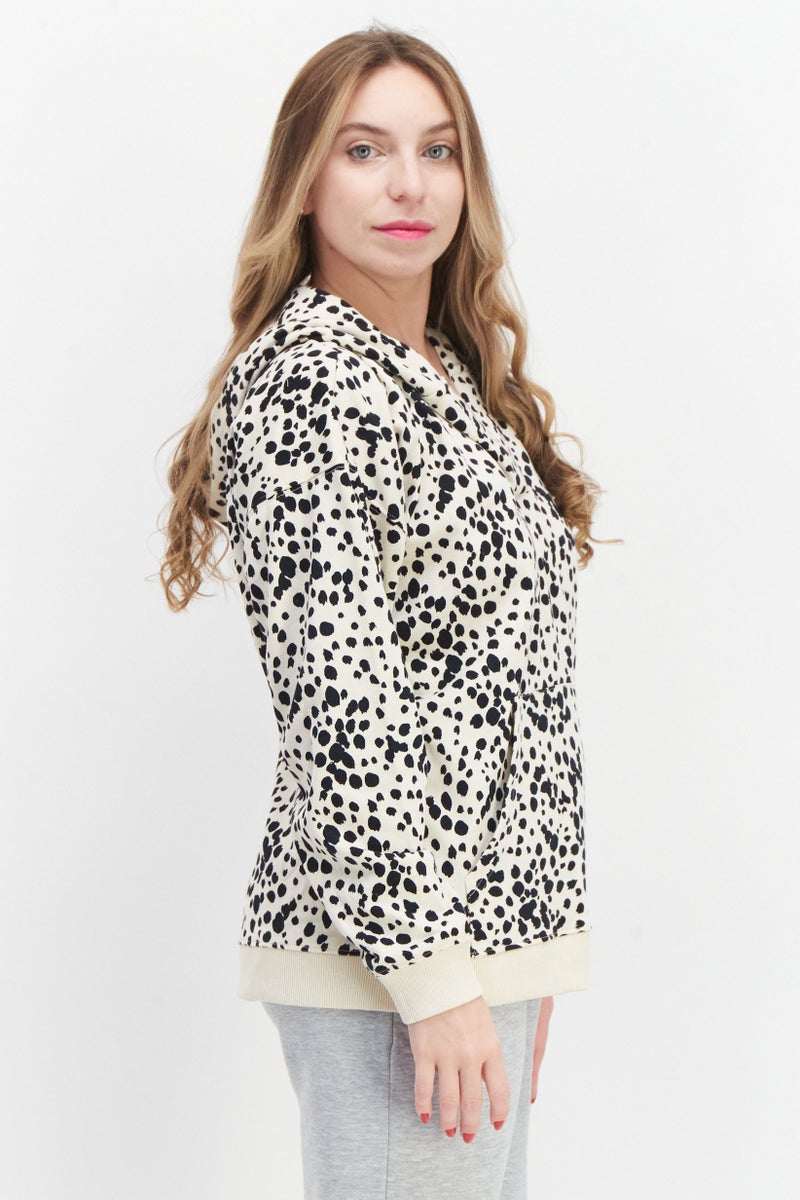Women Sportswear Fit Long Sleeves Outdoor Hoodie, Light Beige