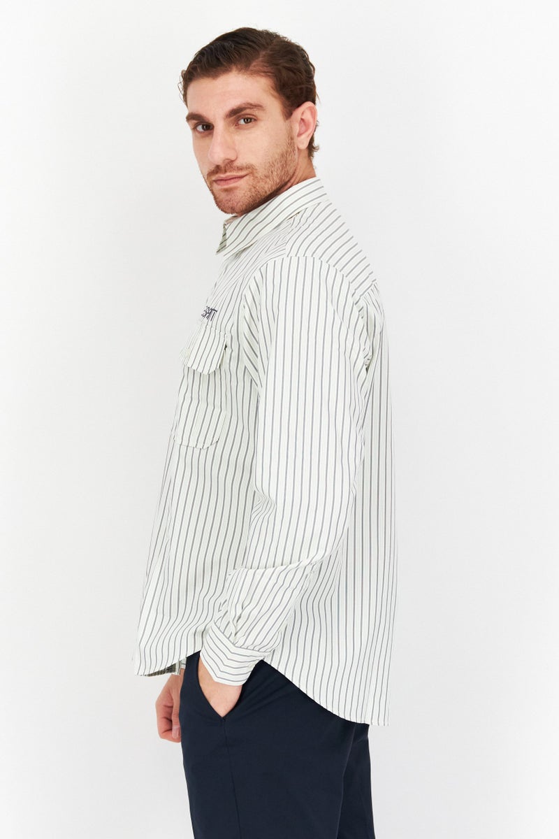 Men Regular Fit Long Sleeve Two Chest Pocket Stripe Casual Shirts, Off White/Grey