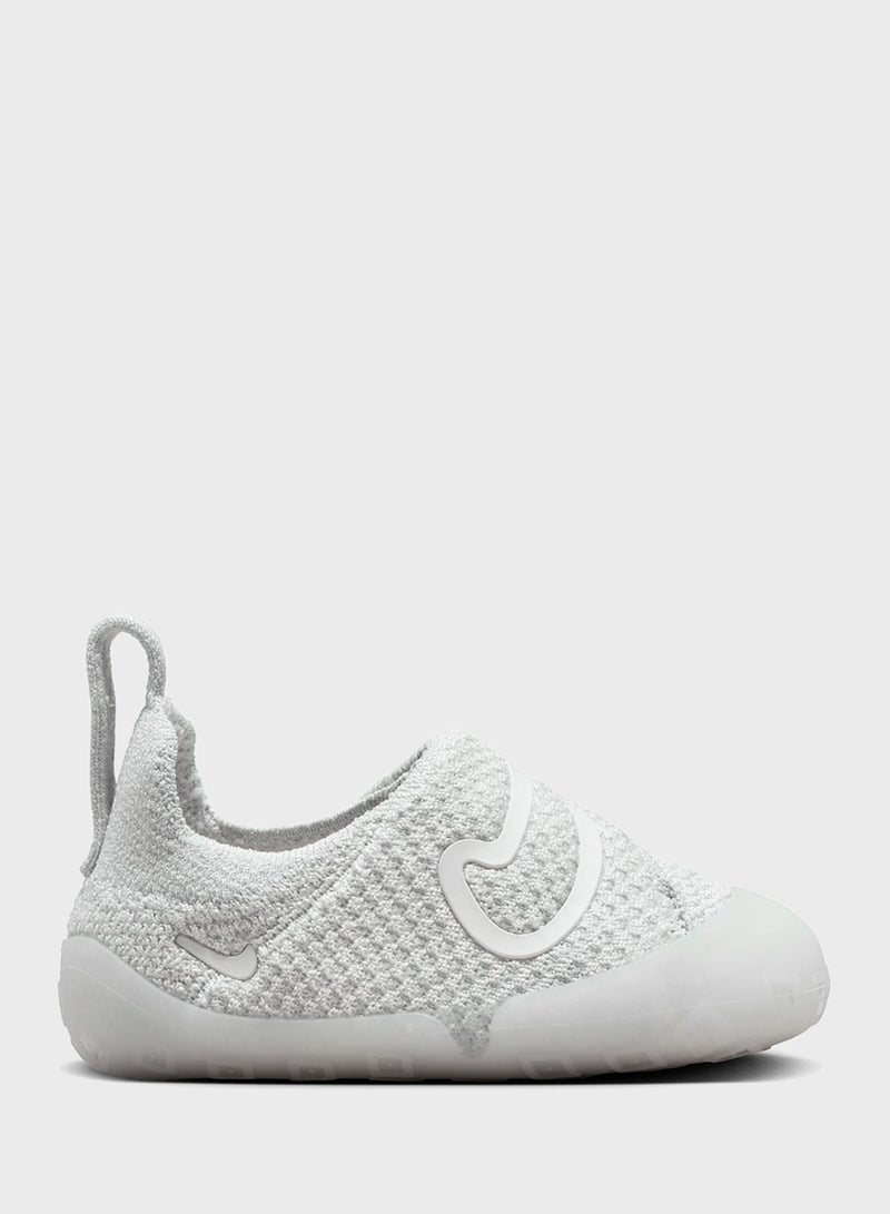 Infant Swoosh 1