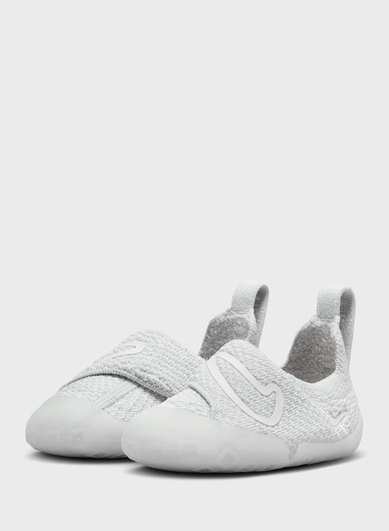 Infant Swoosh 1