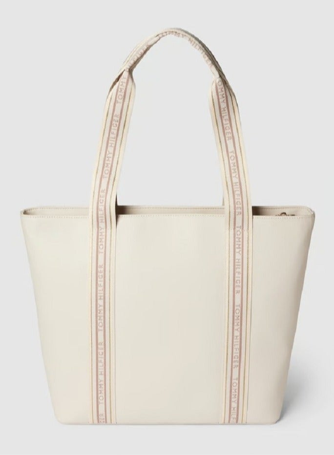 Tommy Hilfiger Shopper with label details