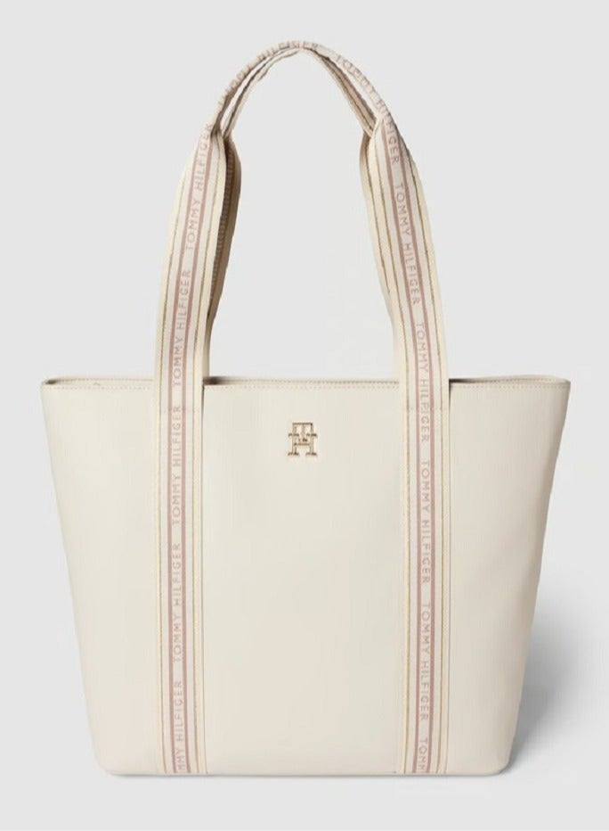 Tommy Hilfiger Shopper with label details