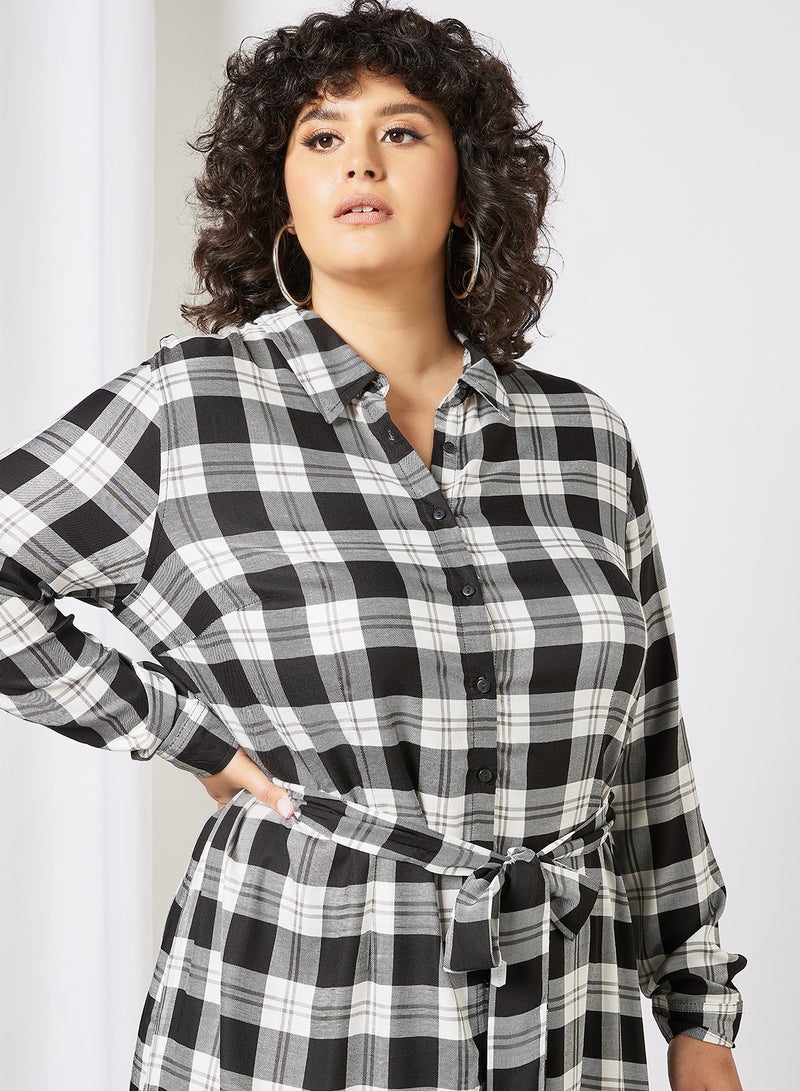 Curvy Check Print Shirt Dress Black