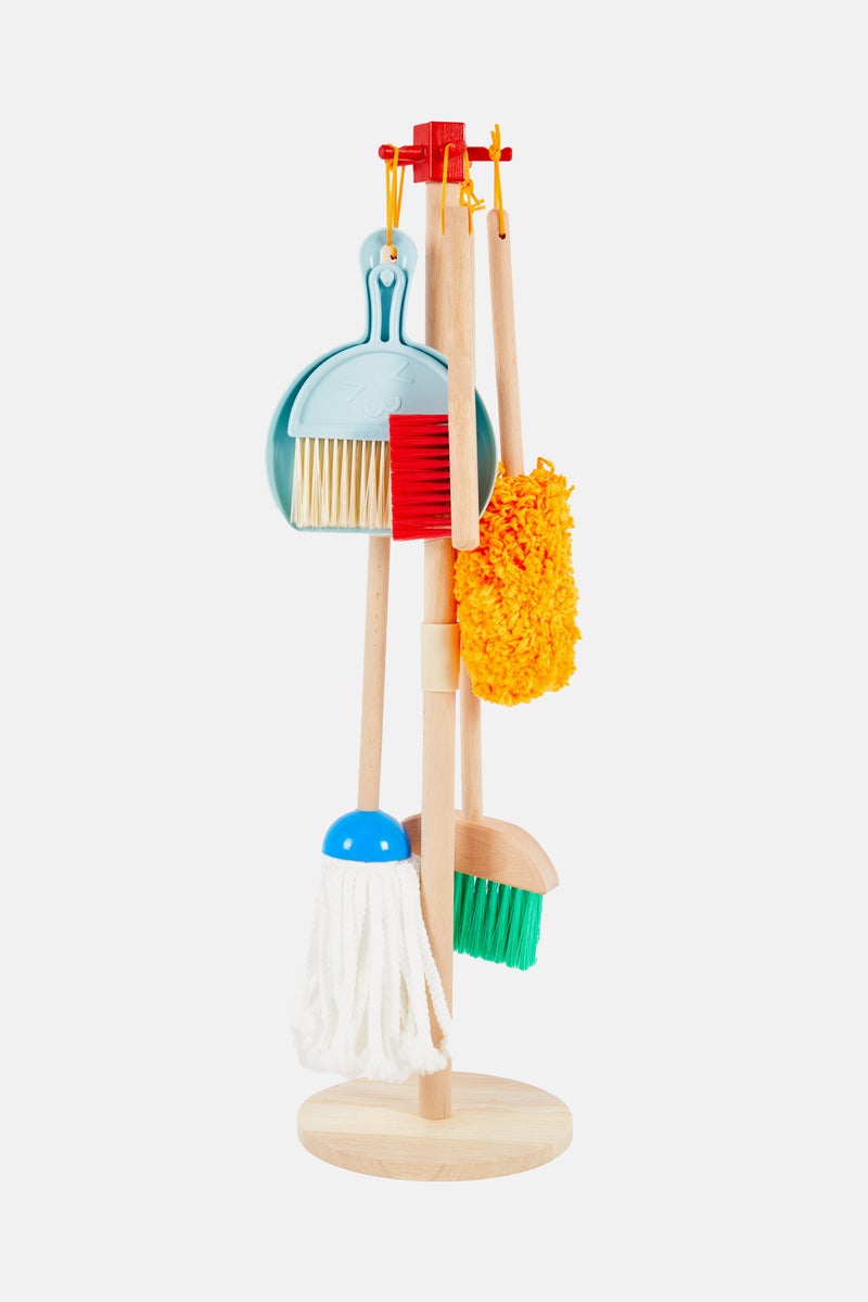 8 Pcs Deluxe Cleaning Set, Tan Combo