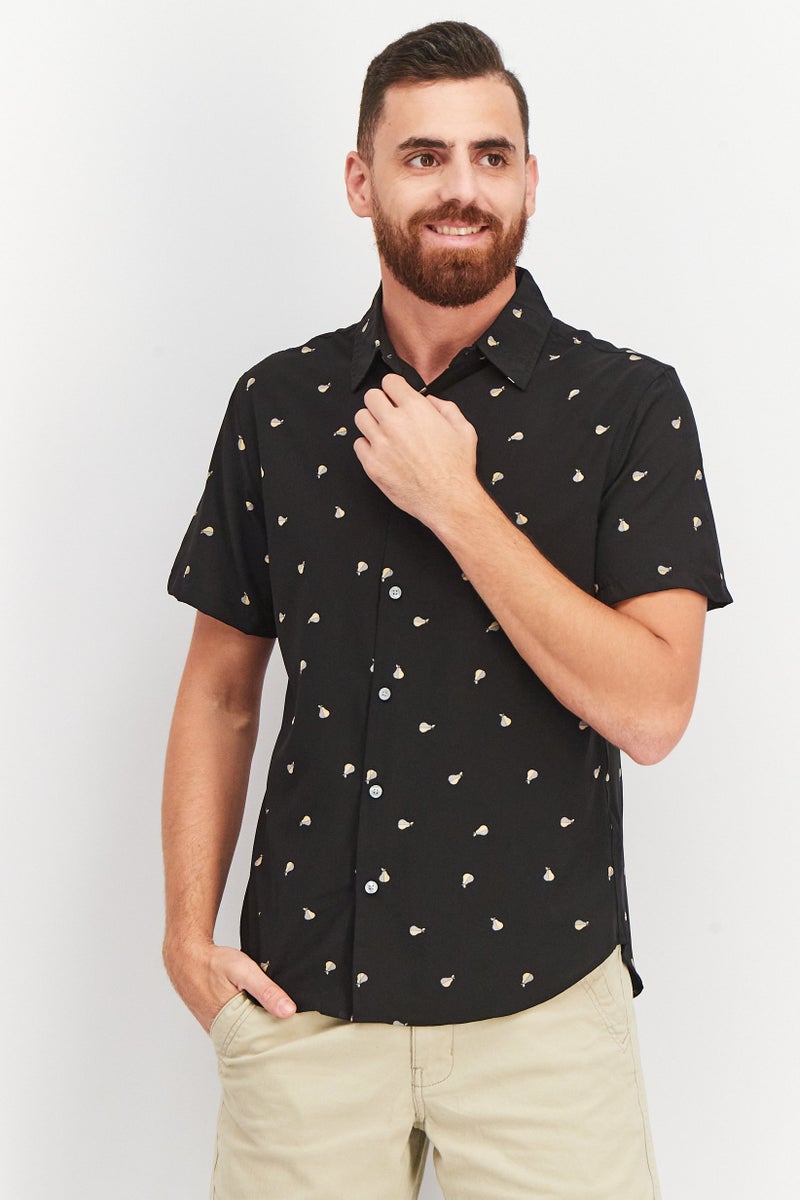 Men Regular Fit Allover Print Short Sleeves Casual Shirt, Black