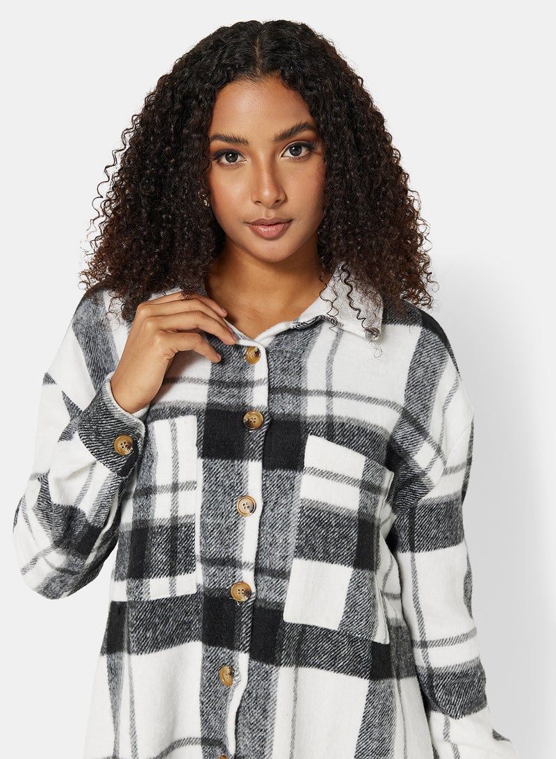 Oversized Flannel Shacket Black/White