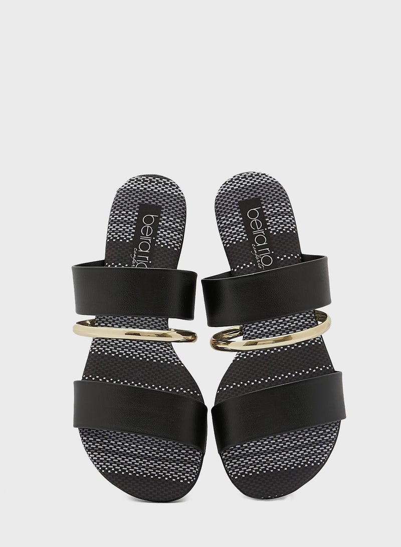 Mikela Sandals