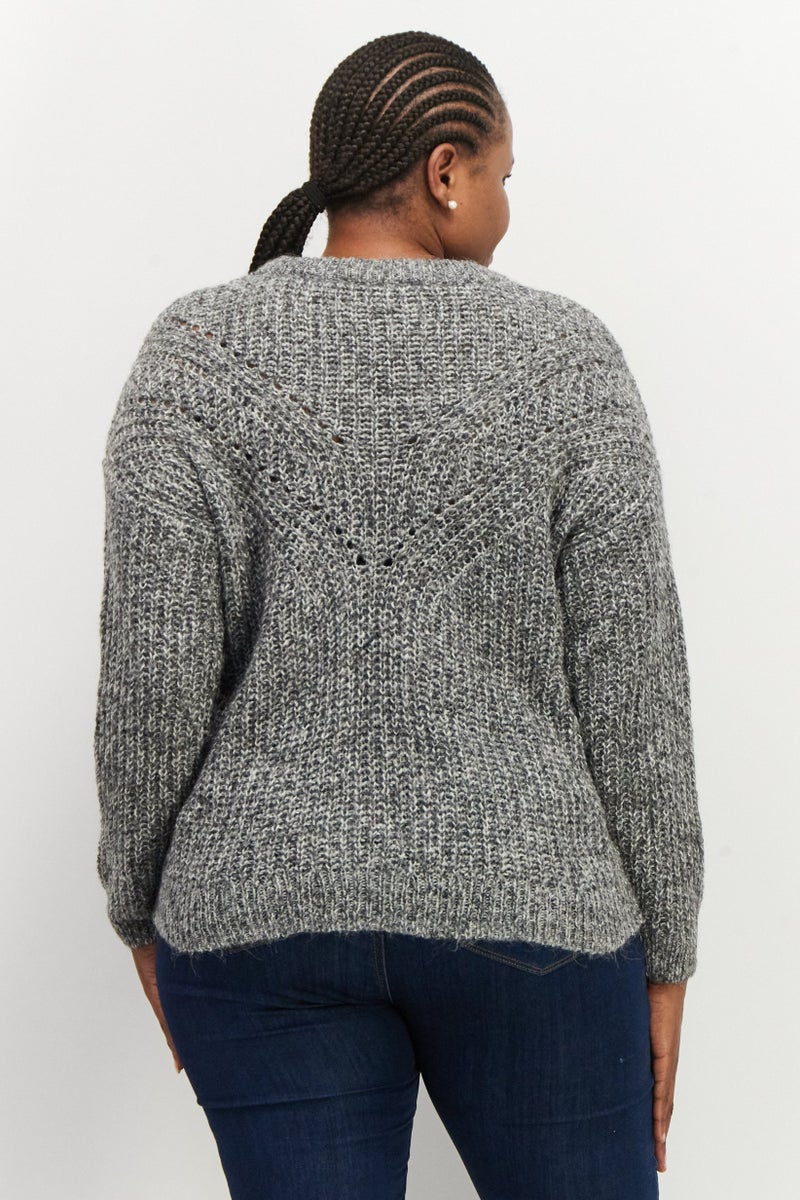 Women Round Neck Cable Knit Sweater, Grey