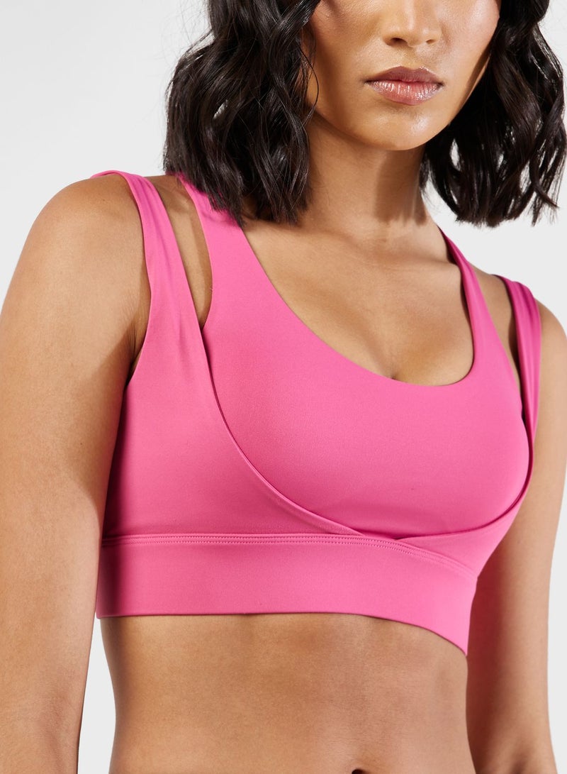 Medium Support Cutout Detail Sports Bra